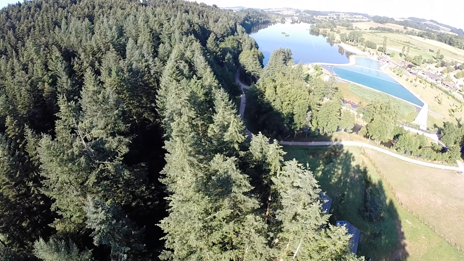 Cabanes du Lac des sapins Rhône-Alpes - Cublize visuel 1/11 Cabanes du Lac des sapins Rhône-Alpes - Cublize visuel 1/11