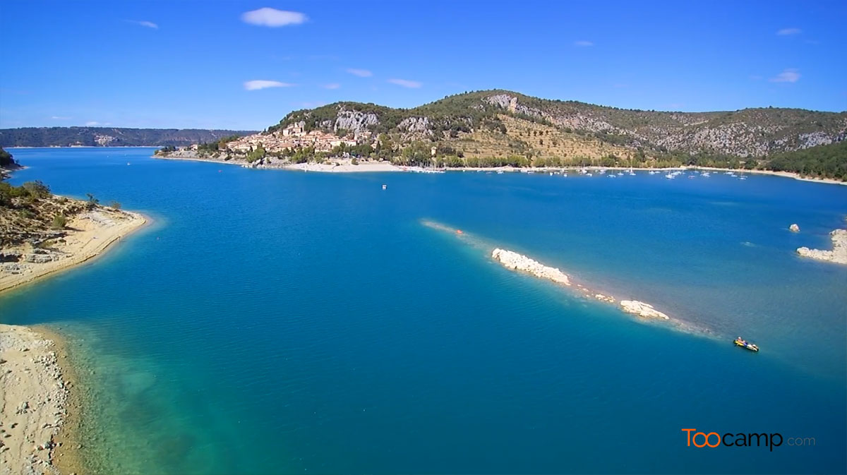 Le Vieux Chêne Provence-Alpes-Côte d'Azur - Bauduen visuel 1/1 Le Vieux Chêne Provence-Alpes-Côte d'Azur - Bauduen visuel 1/1