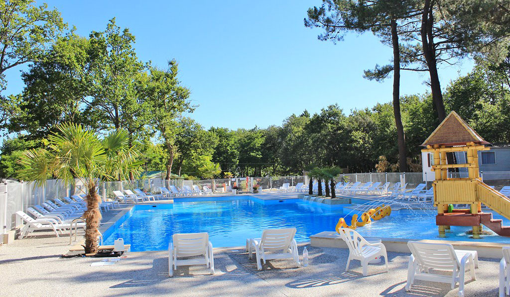 L'Ecureuil Poitou-Charentes - Saint-Augustin visuel 1/11 L'Ecureuil Poitou-Charentes - Saint-Augustin visuel 1/11