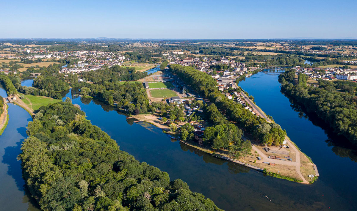 Camping des Halles Bourgogne - Decize visuel 1/9 Camping des Halles Bourgogne - Decize visuel 1/9