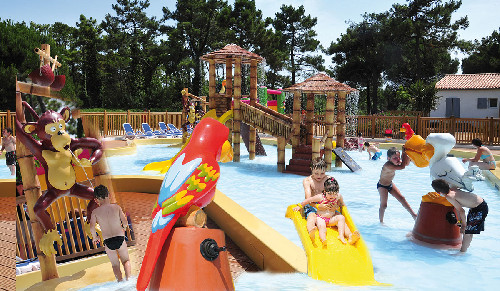Camping - Le Bois-Plage-en-Ré - Poitou-Charentes - Antioche Camping - Le Bois-Plage-en-Ré - Poitou-Charentes - Antioche