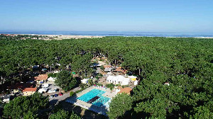 Camping Avec Piscine à Biscarrosse